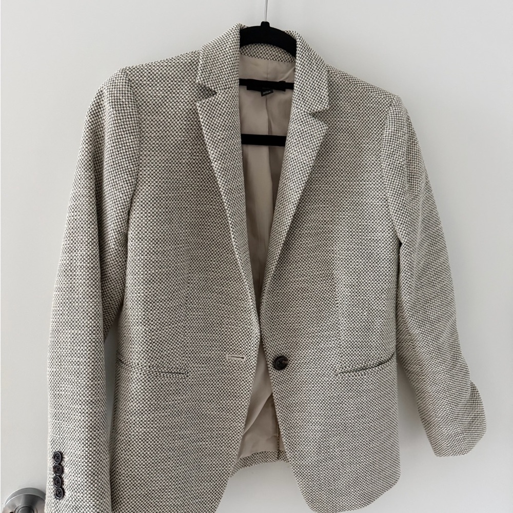 Women’s Patterned Gray Blazer